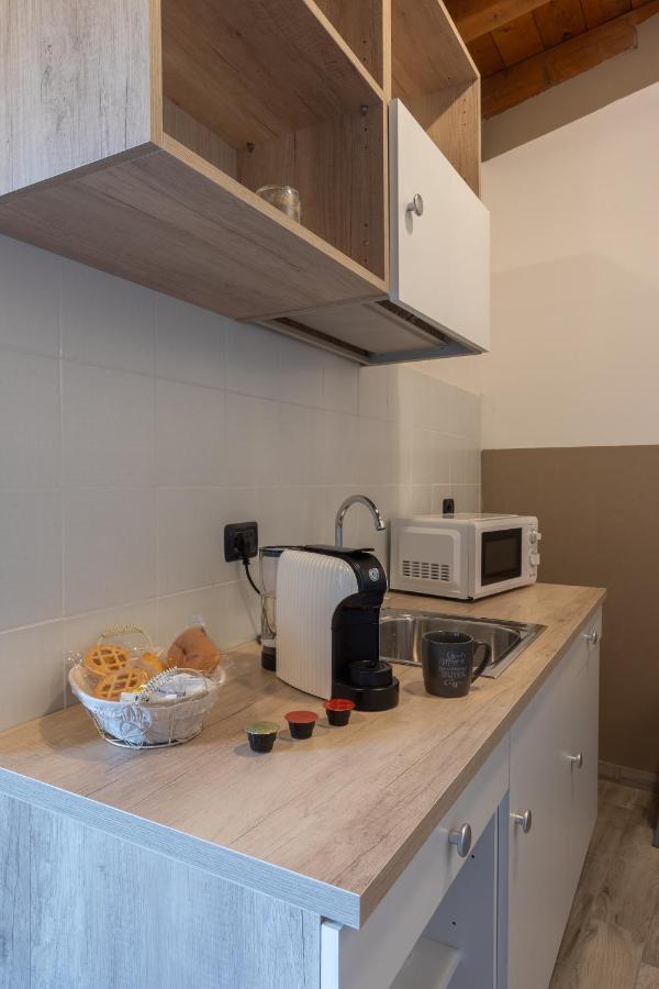 Angolo Nascosto Apartments San Fiorano Exteriör bild