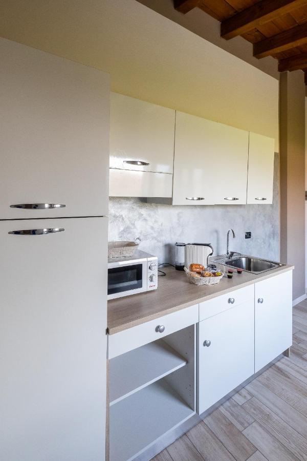 Angolo Nascosto Apartments San Fiorano Exteriör bild